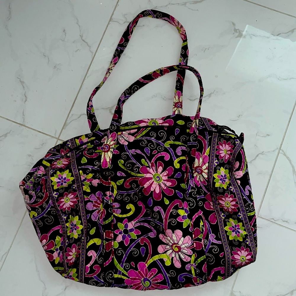 VERA BRADLEY PURPLE PUNCH DUFFEL